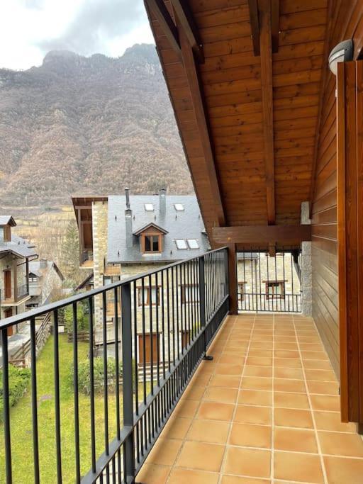 Apartamento Duplex En Benasque Ансилес Экстерьер фото